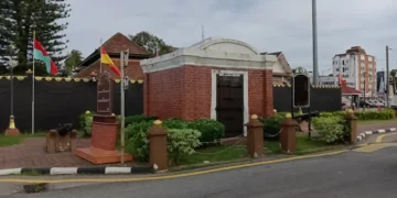 Bank Pitis Kota Bharu: Peti Simpanan Wang Zaman Sultan yang Masih Berdiri Teguh