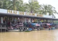 Pasar Terapung Pulau Suri di Tumpat – Syurga Makanan Atas Air Yang Buat Orang Sanggup Datang Awal