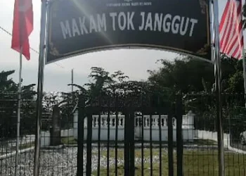 Keindahan Masjid Kampung Laut di Tumpat yang Menenangkan Jiwa
